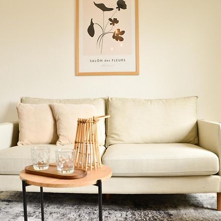 Milpau Bottrop 2 - Modernes Und Zentrales Premium-Apartment Fuer 4 Personen Mit Queensize-Bett Und Einzelbetten - Netflix, Nespresso Und Smart-Tv ภายนอก รูปภาพ